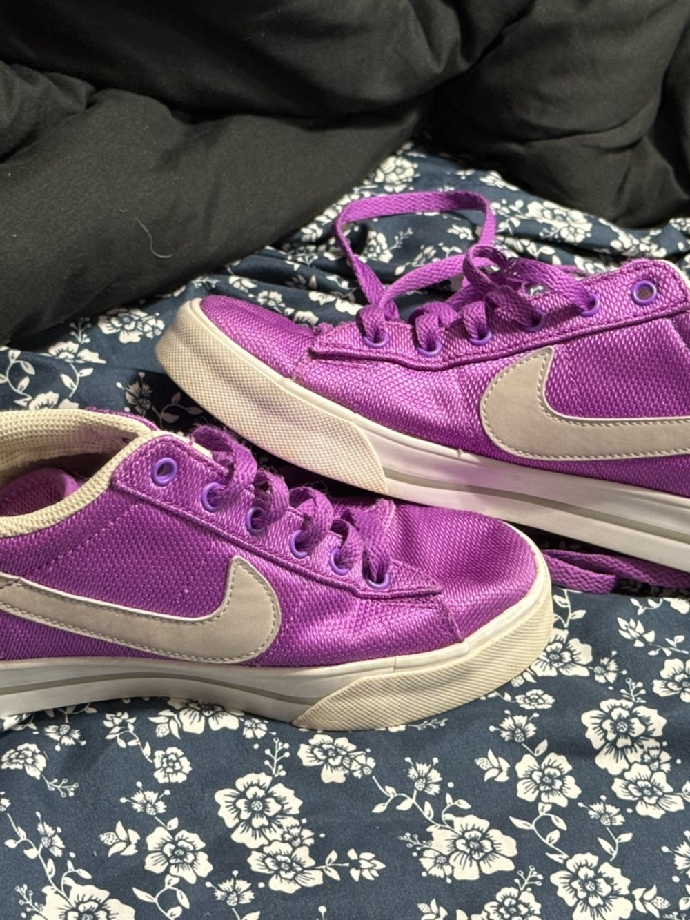 Used Nike Sweet Classic Purple Sneaker Low-top Women’s 8.5/Men’s 6 - Picture 4 of 4